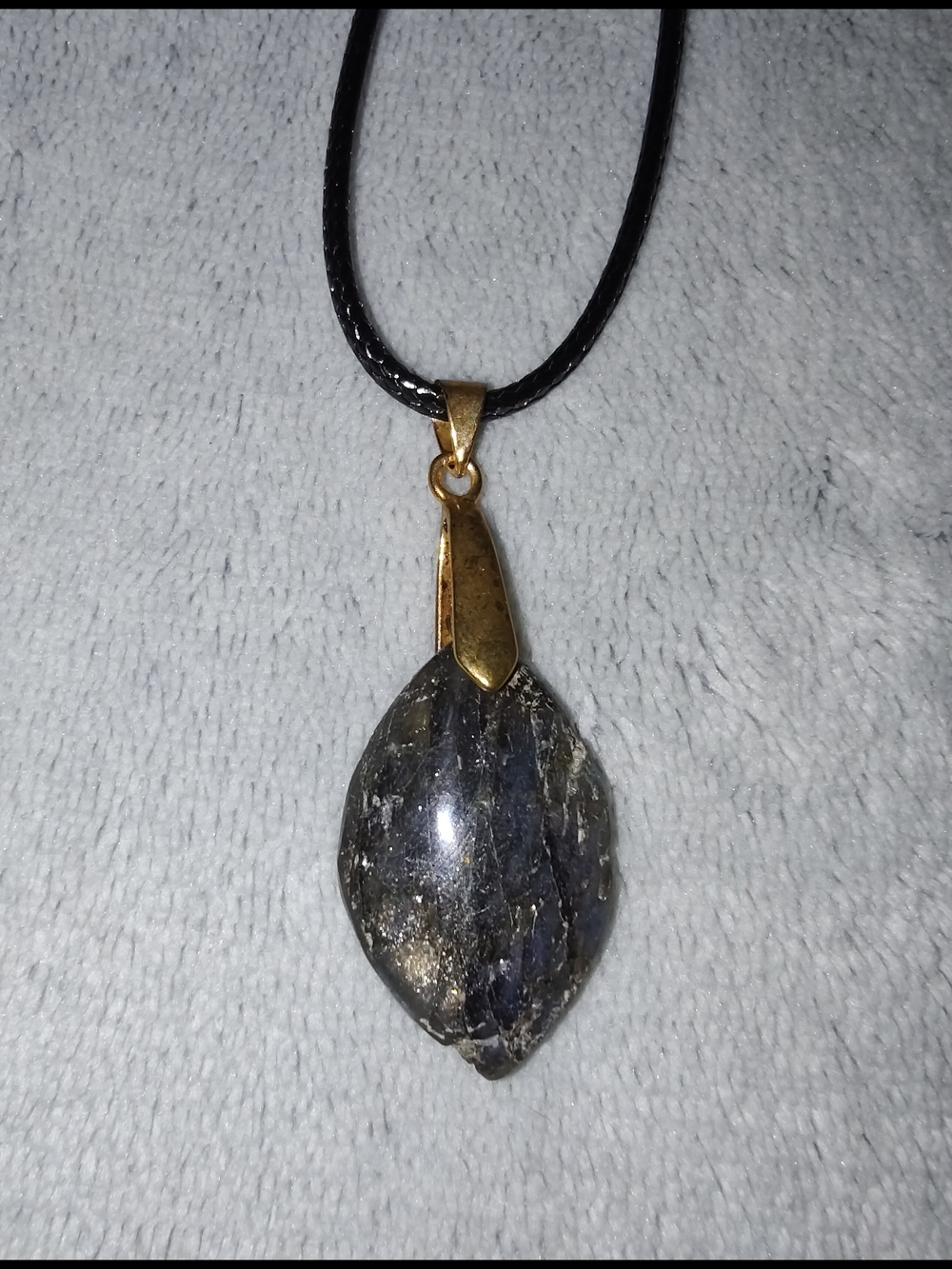 Irredesent Black Stone Teardrop Pendant Necklace - Handmade Jewelry